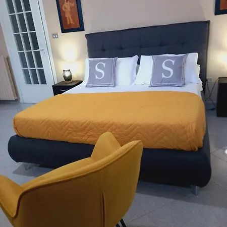 Sun Center Apartment *